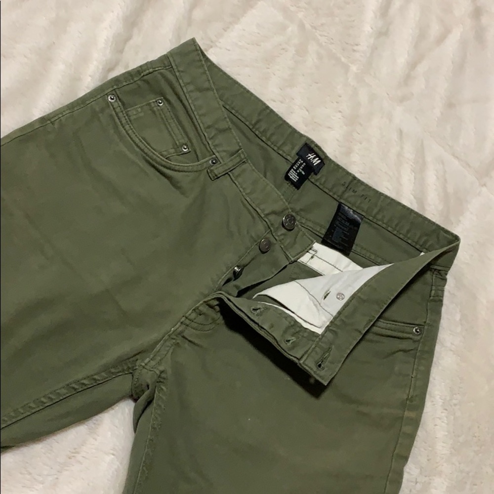 Men’s H&M Army Green Chino, Slim